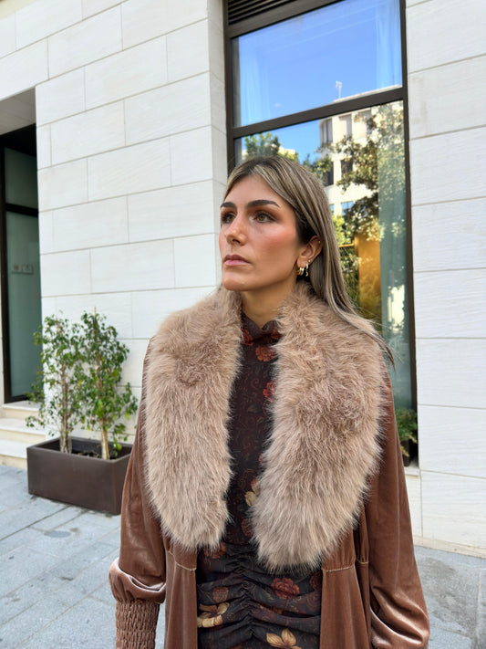 Cuello Pelo Sintético