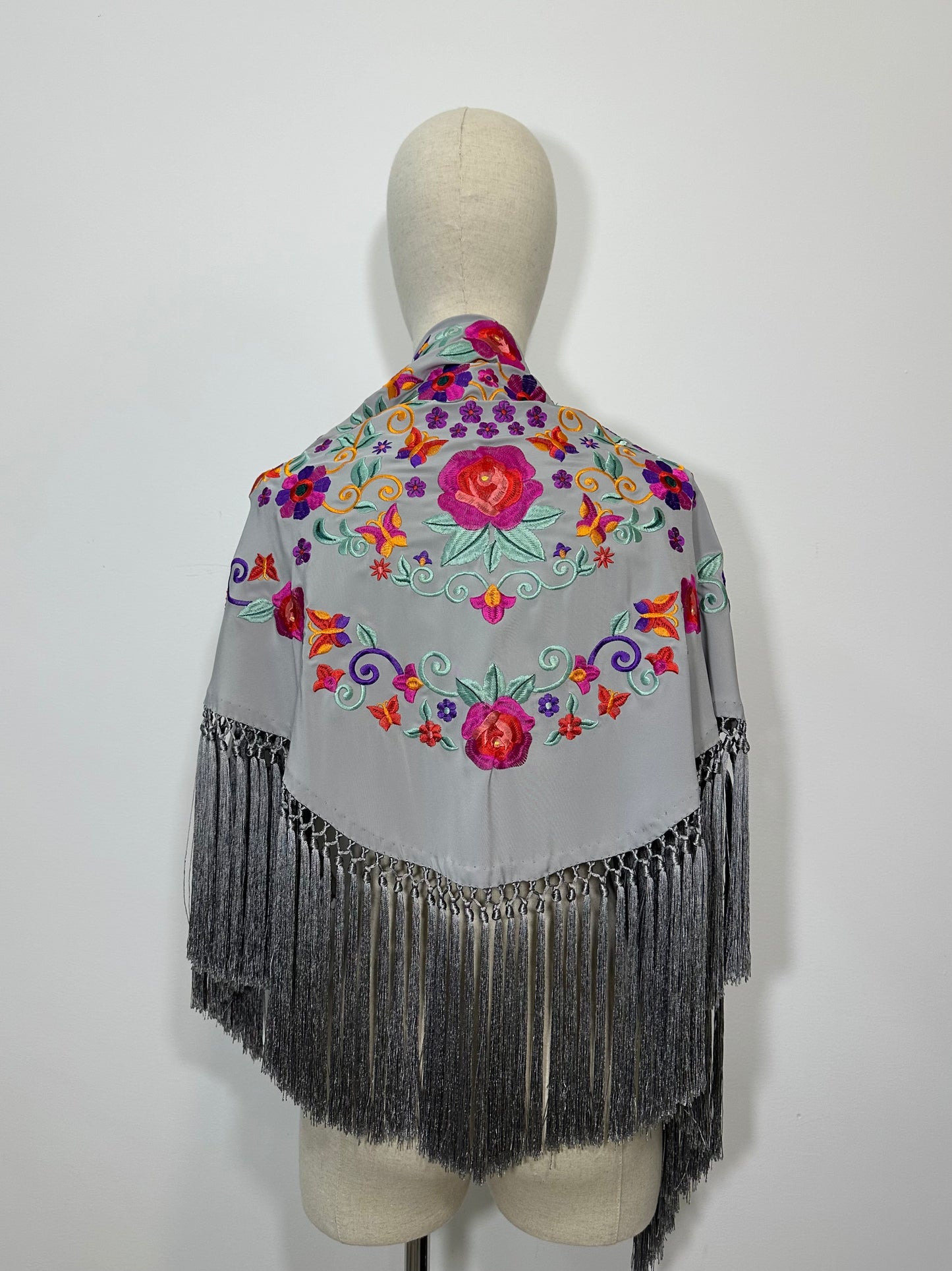 Mantoncillo Carmen Gris